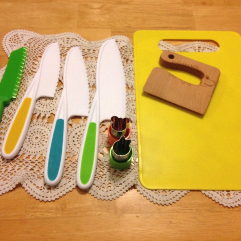 Kitchen tools set, colorful and practical